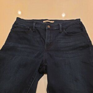 710 Super Skinny Levi Blue Jeans Size 30